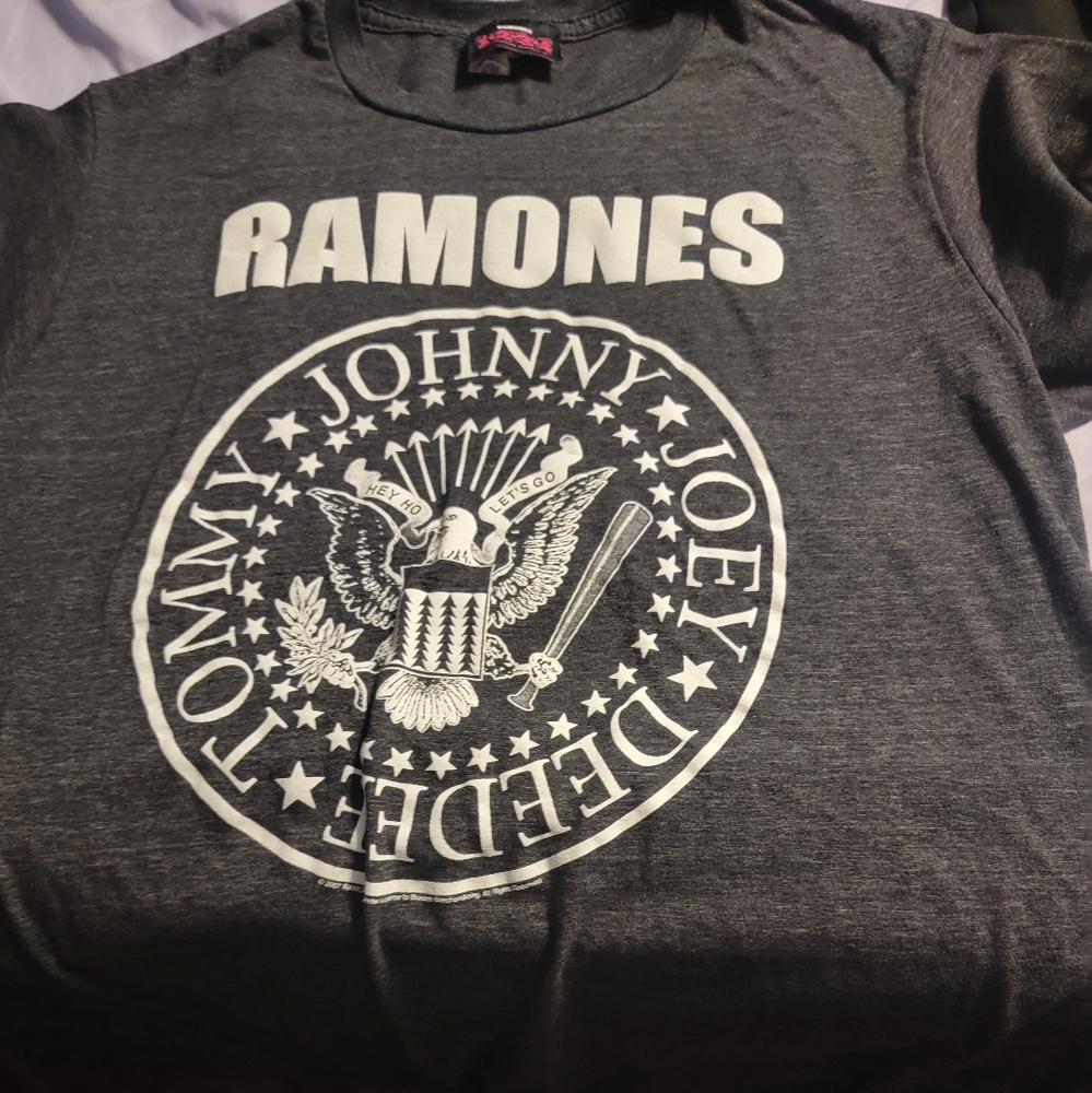 Ramones TShirt Medium